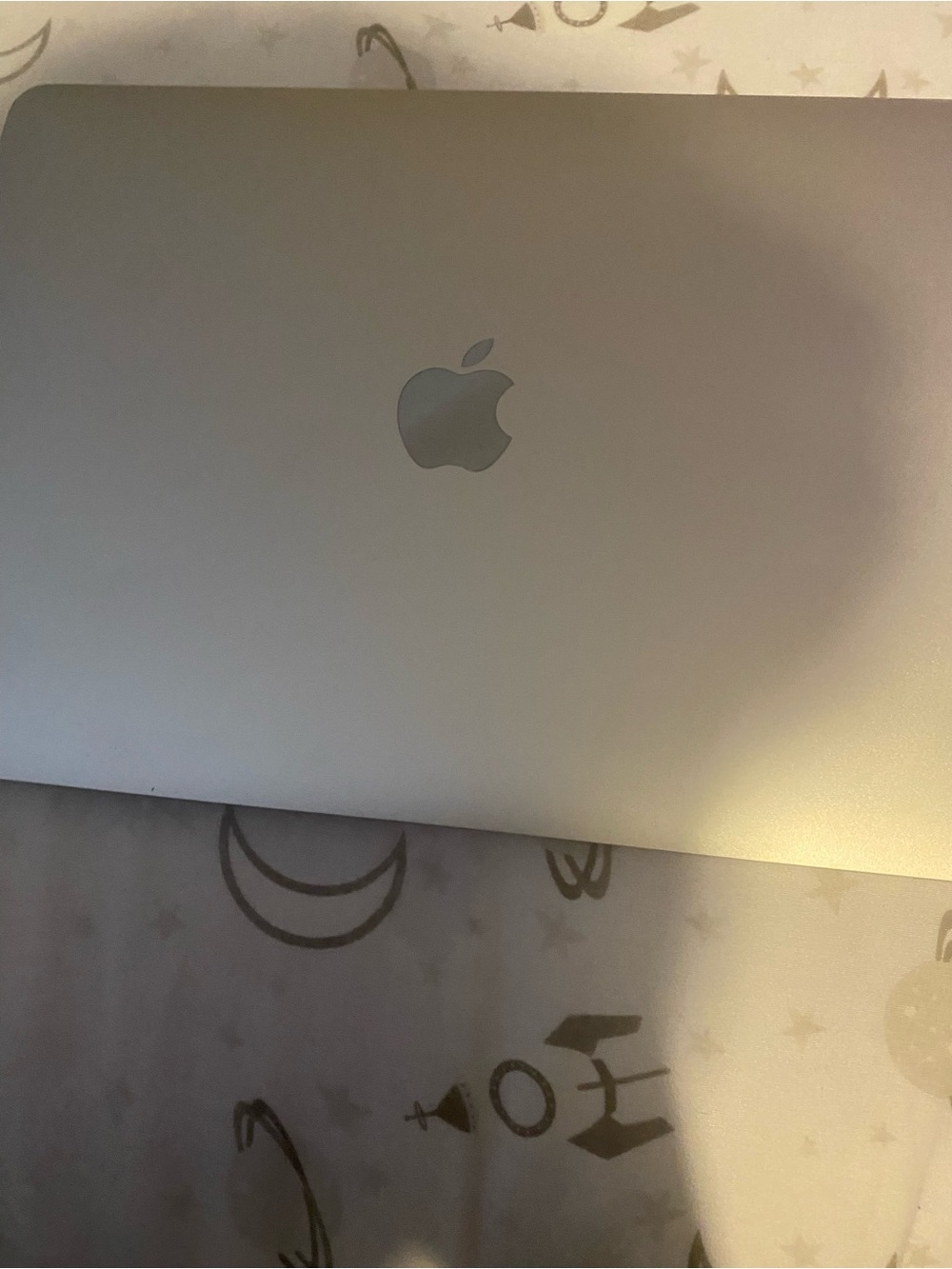 Apple MacBook Air 2019 core i5 8GB Ram 128GBSSD 13 inch display screen 1.6GHz